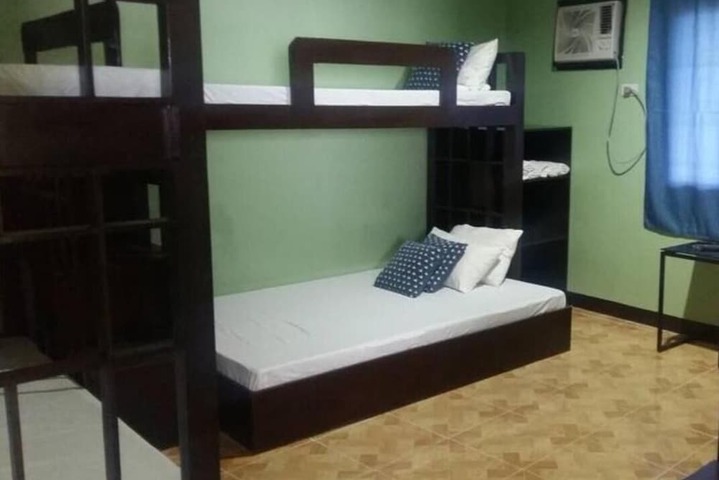 Room 17 of 22