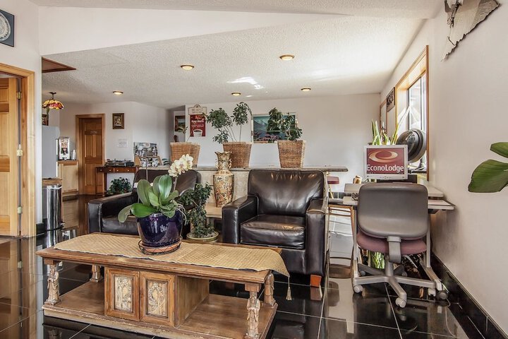 Hotel Interior 4 of 58