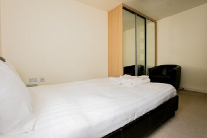 Room 13 of 14