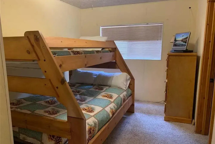 Room 2 of 24
