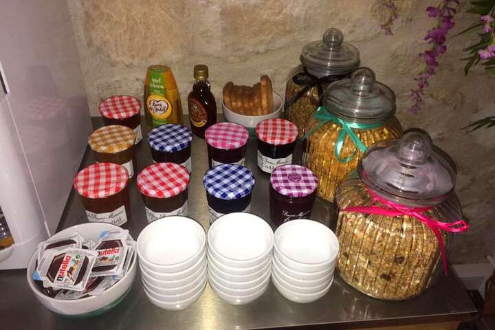 Breakfast/Coffee Service 11 of 16