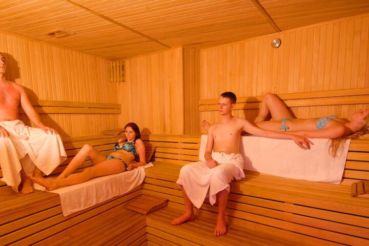 Spa 13 of 74