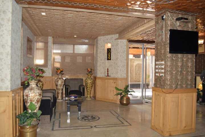 Hotel Sunshine-Dal Lake Srinagar