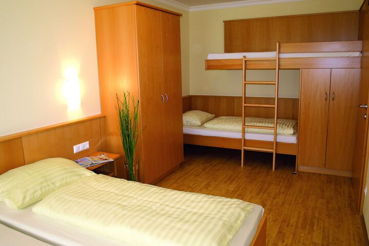 Room 4 of 45