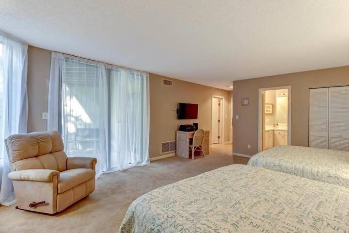 Room 3 of 39