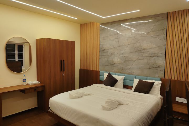 Room 7 of 25