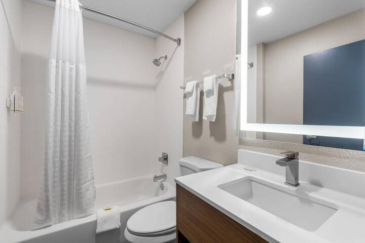 Room 40 of 45