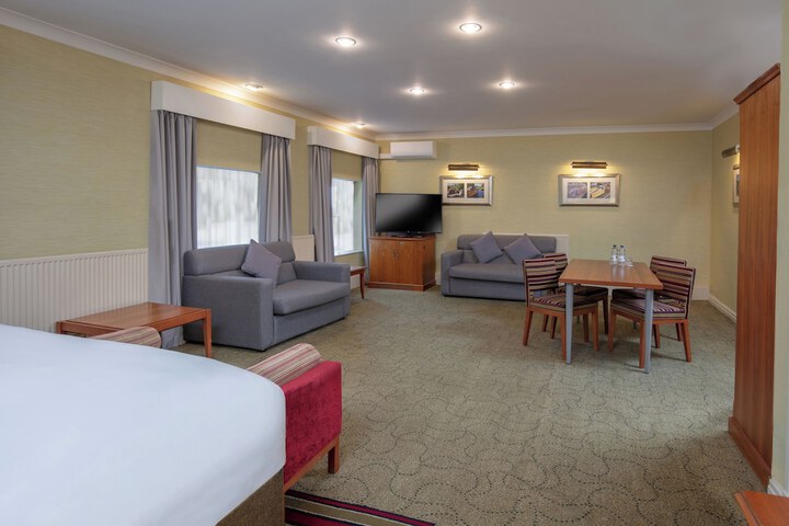Room 15 of 65