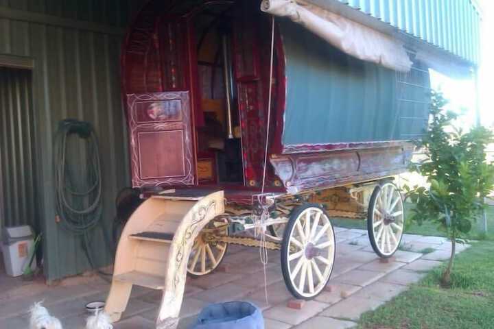 Hotel Entry