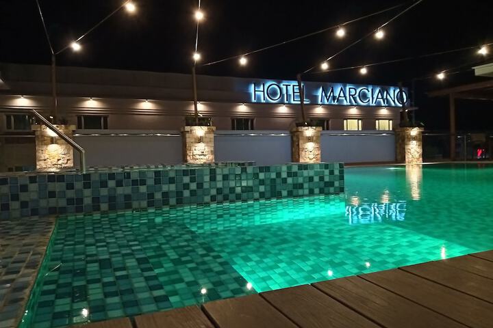 Hotel 33 of 34