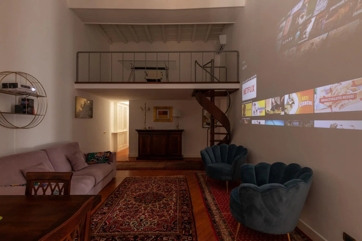 Room 15 of 24