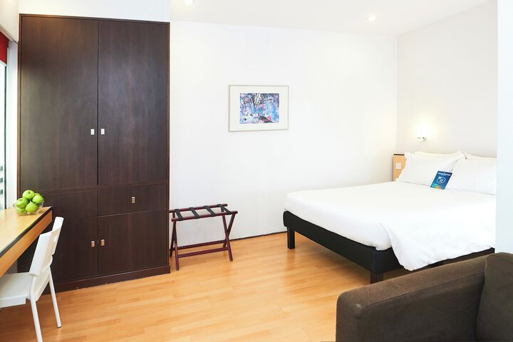 Room 18 of 81