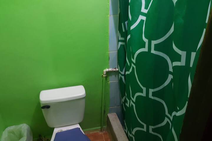 Room 16 of 39