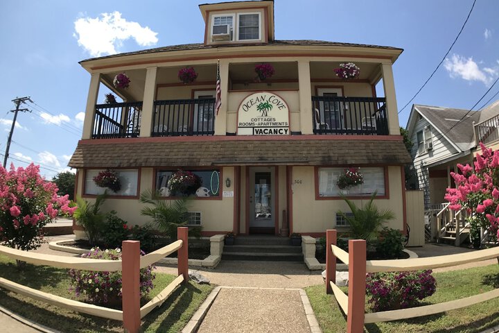 Ocean Cove Motel