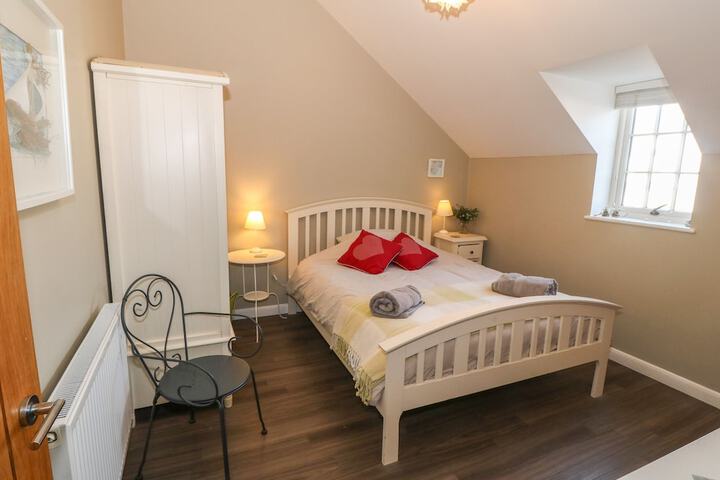 Room 2 of 14