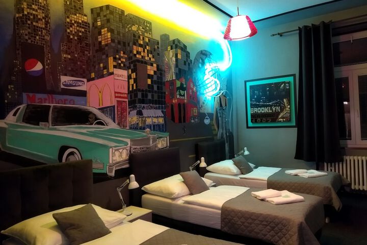 Room 29 of 99