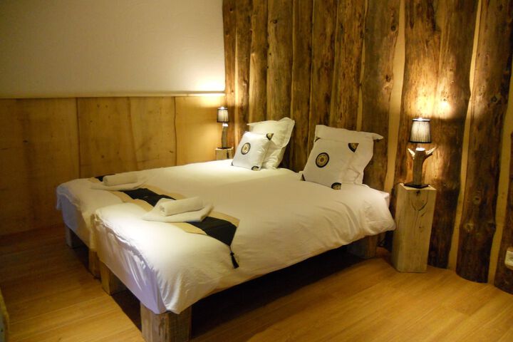 Room 9 of 57