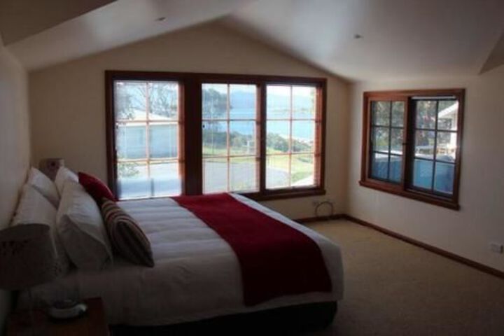 Room 5 of 24