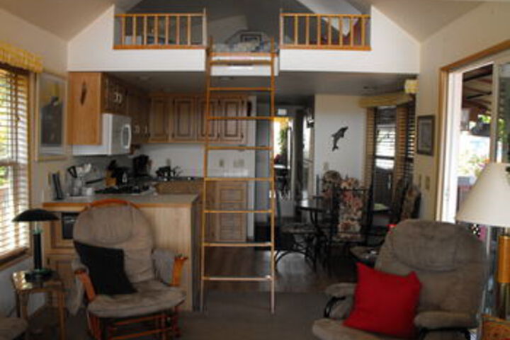 Room 78 of 105