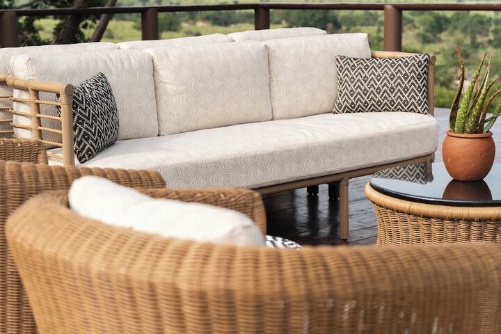 Sundeck 37 of 46