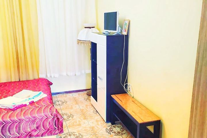 Room 14 of 30