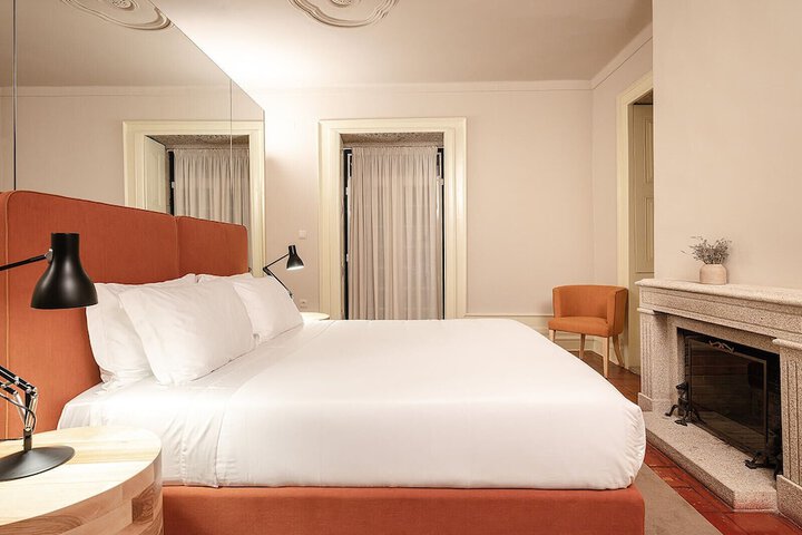 Room 25 of 126