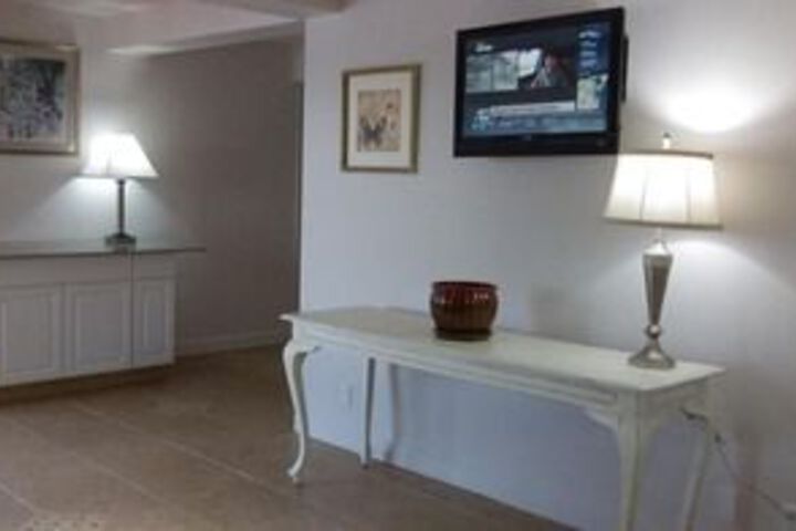 Hotel 46 of 60
