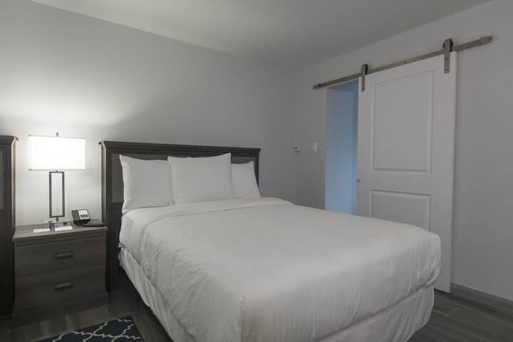 Room 5 of 34
