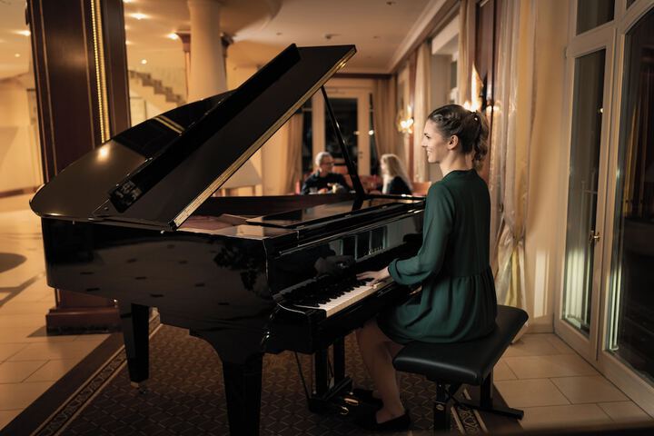 Hotel Interior 7 of 73