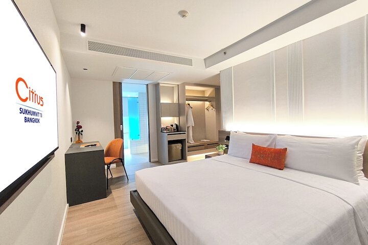 Room 8 of 46
