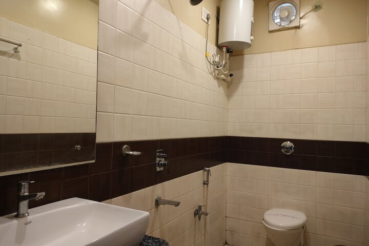 Room 125 of 150