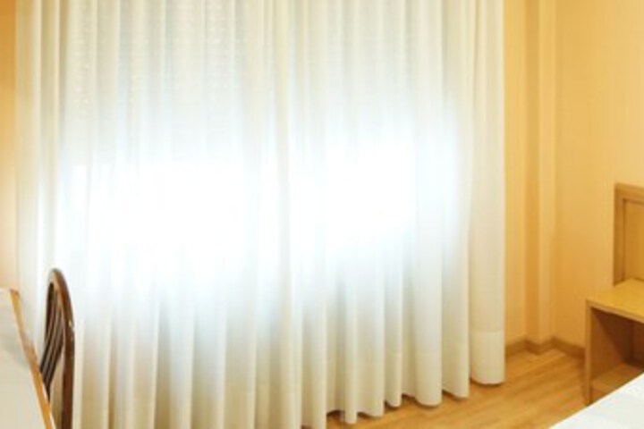 Room 16 of 56