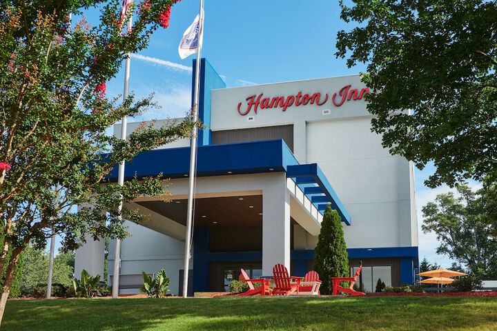 Hotel Entry