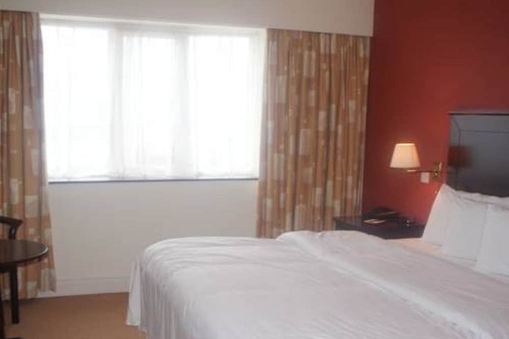 Room 5 of 36