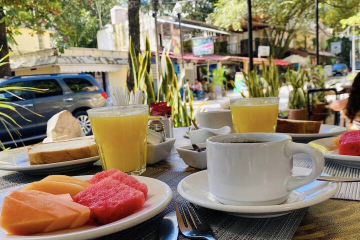 Breakfast/Coffee Service 47 of 61