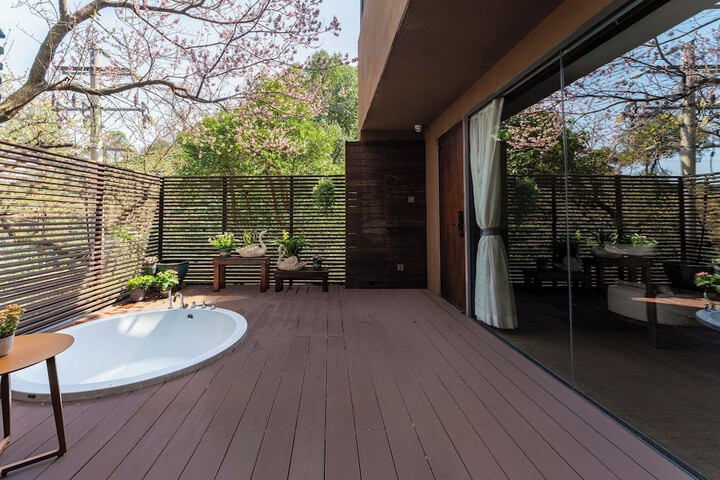 Terrace/Patio 17 of 58