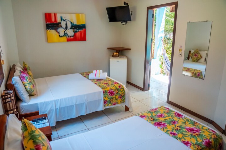 Room 6 of 36
