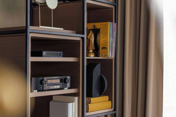 Room 62 of 154