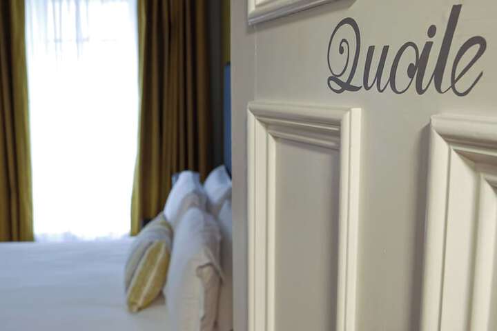 Room 6 of 36