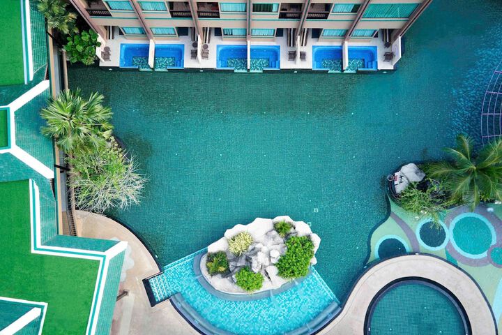 Hotel 182 of 189