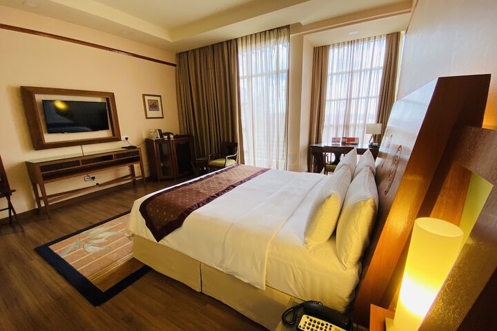 Room 21 of 57