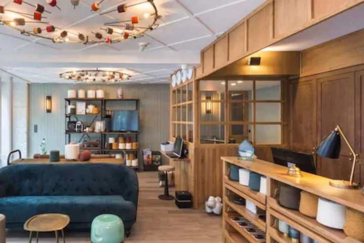 Hotel Interior 7 of 43