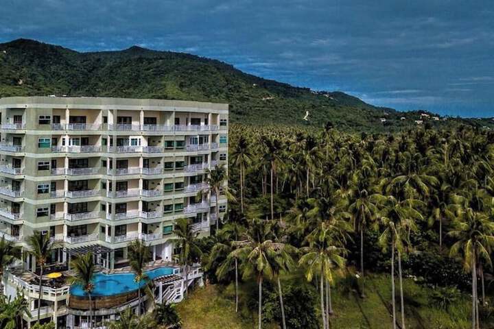 Hotel 8 of 9