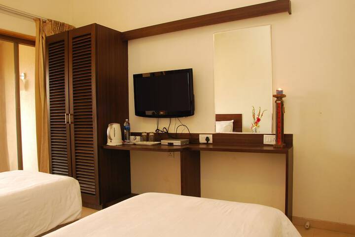 Room 16 of 154