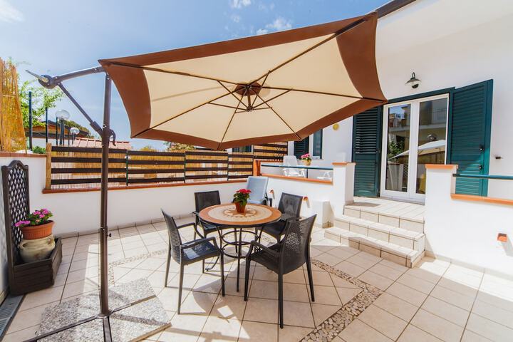 Terrace/Patio 17 of 64