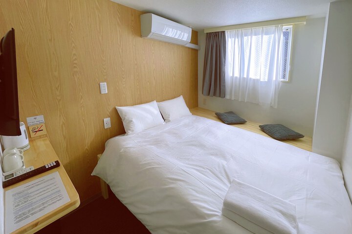Room 31 of 149