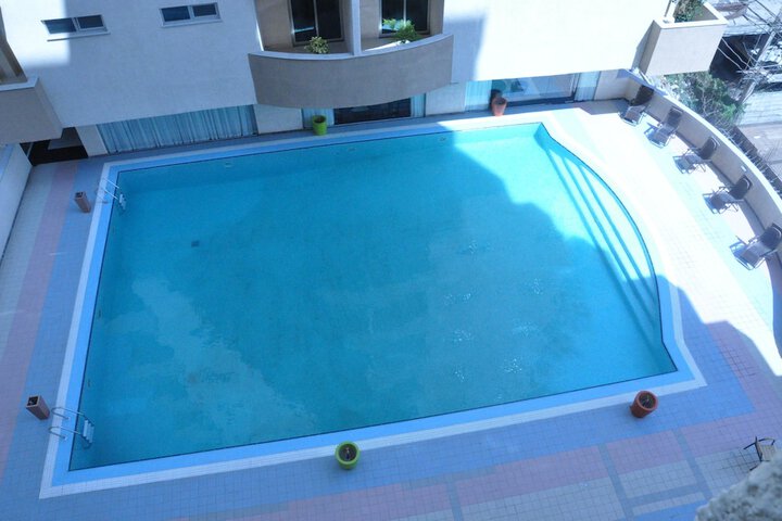 Pool 43 of 81