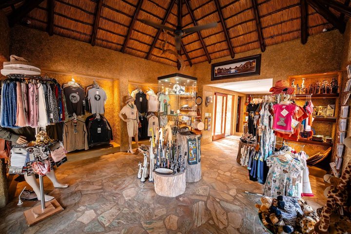 Gift Shop 20 of 34