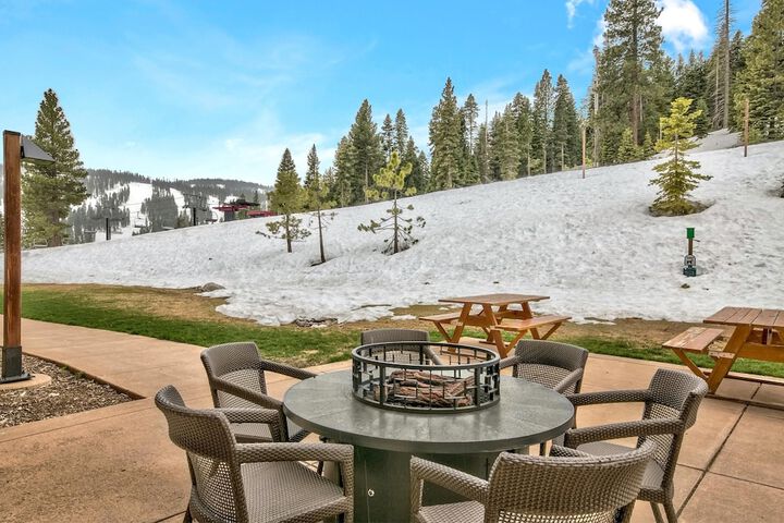 Property Grounds 60 of 64