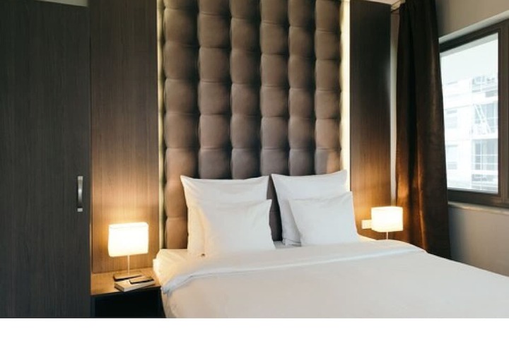 Room 81 of 183
